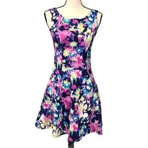 SOCIALITE MULTICOLOR FLORAL FIT & FLARE SLEEVELESS TANK DRESS SIZE SMALL
